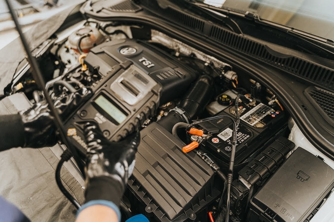 jasa Service AC Mobil BMW Terbaik Di Malang